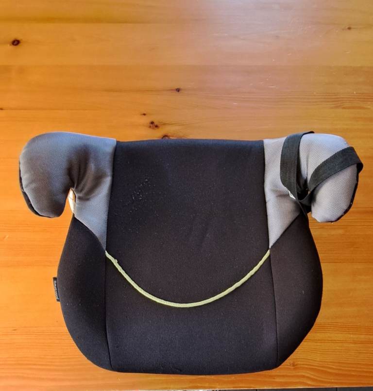 Childs Car Booster Seat 15-36kg