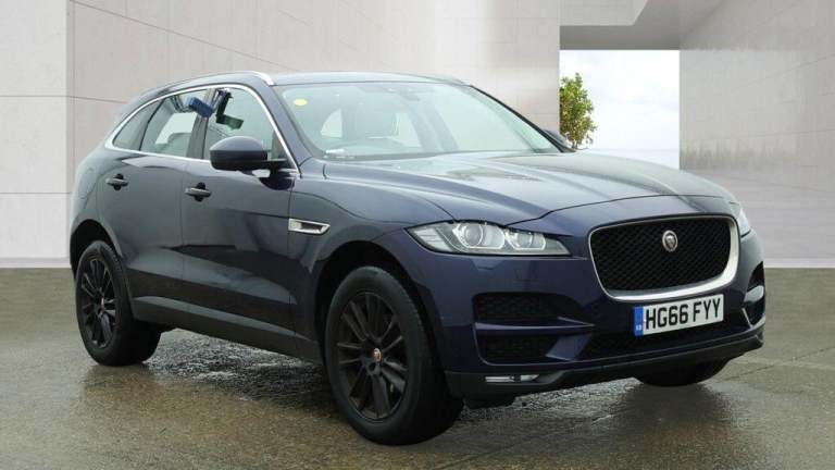2016 Jaguar F-Pace 2.0d Portfolio 5dr Auto AWD ESTATE DIESEL Automatic