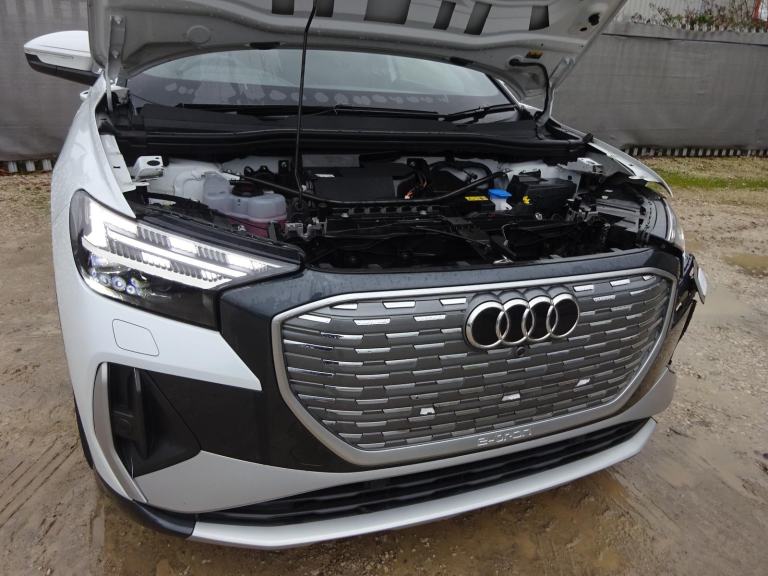 2023 23 REG AUDI Q4 E-TRON S LINE 35 ELECTRIC AUTO DAMAGED REPAIRABLE SALVAGE