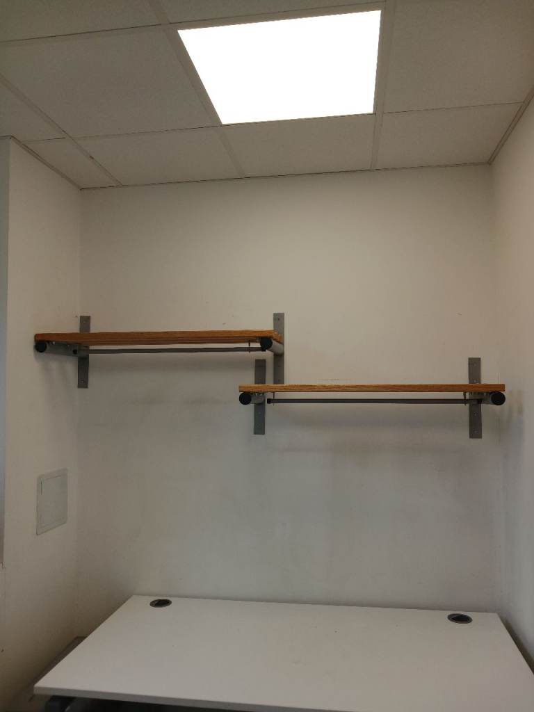 Hanging Shelves 