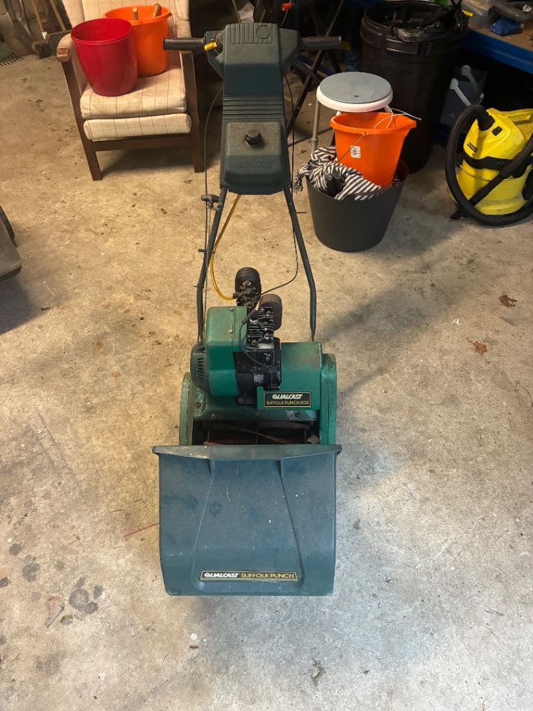 Suffolk Punch 30S Lawnmower - Spares or Repair