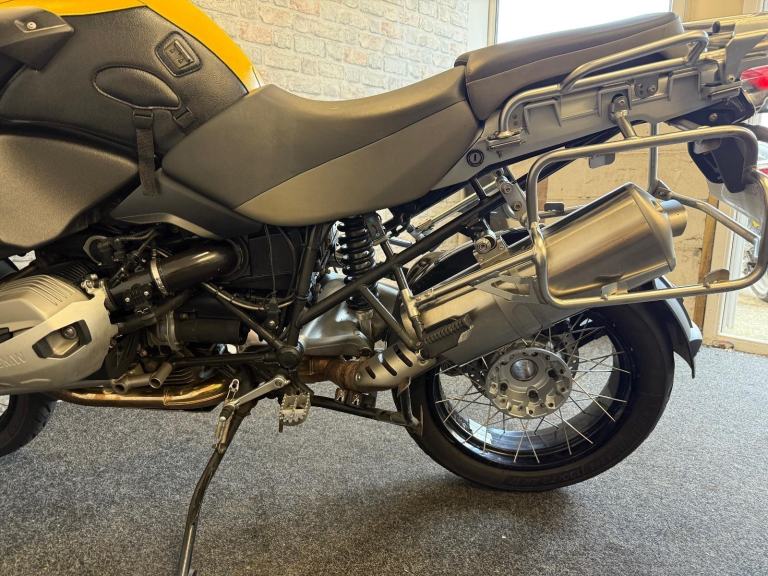 2010 BMW R1200 GSA GS Adventure - lovely touring adventure bike 