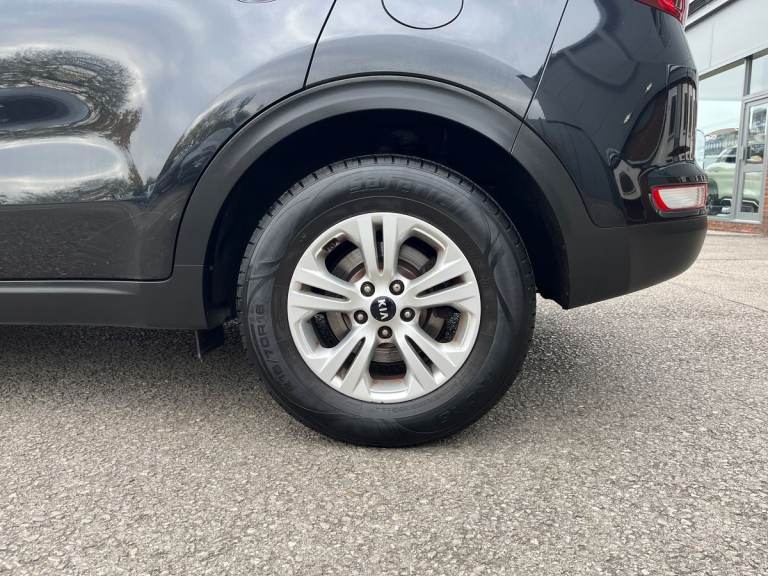  Kia Sportage 1.6 Gdi 1 Suv 5dr Petrol Manual Euro 6 130 Bhp Petrol
