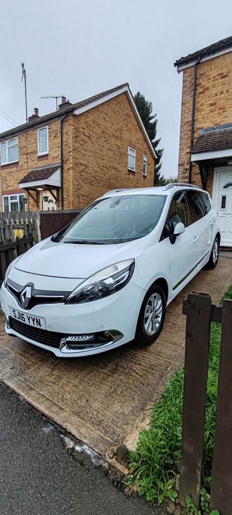 Renault, GRAND SCENIC, MPV, 2016, Manual, 1461 (cc), 5 doors