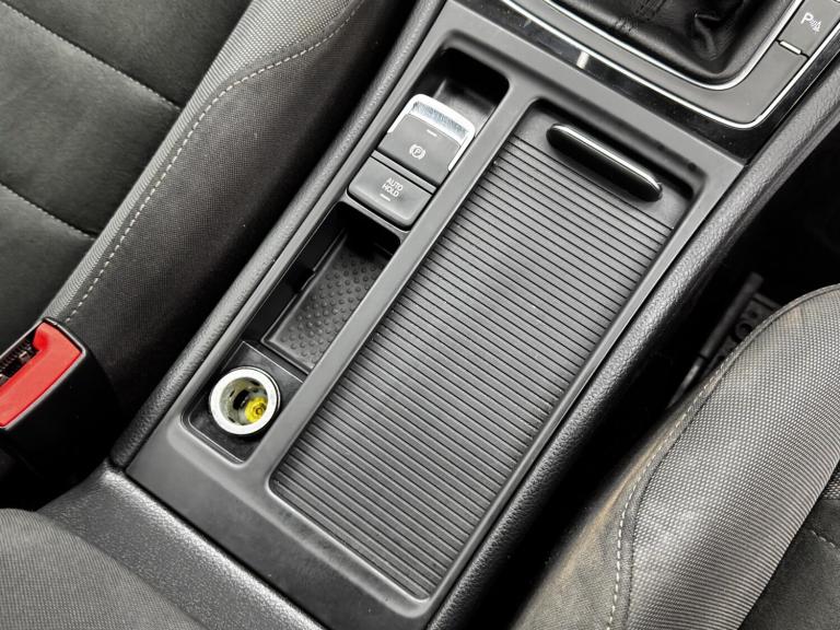 2017 Volkswagen Golf 1.6 TDI GT 5dr HATCHBACK DIESEL Manual