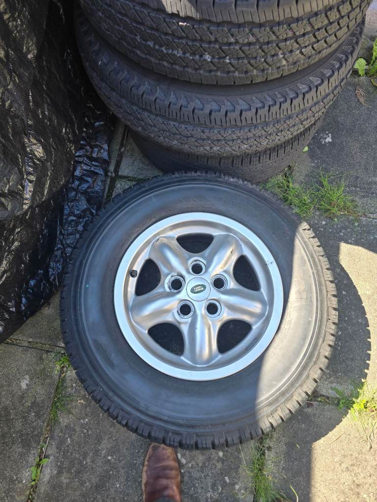 Landrover wheels