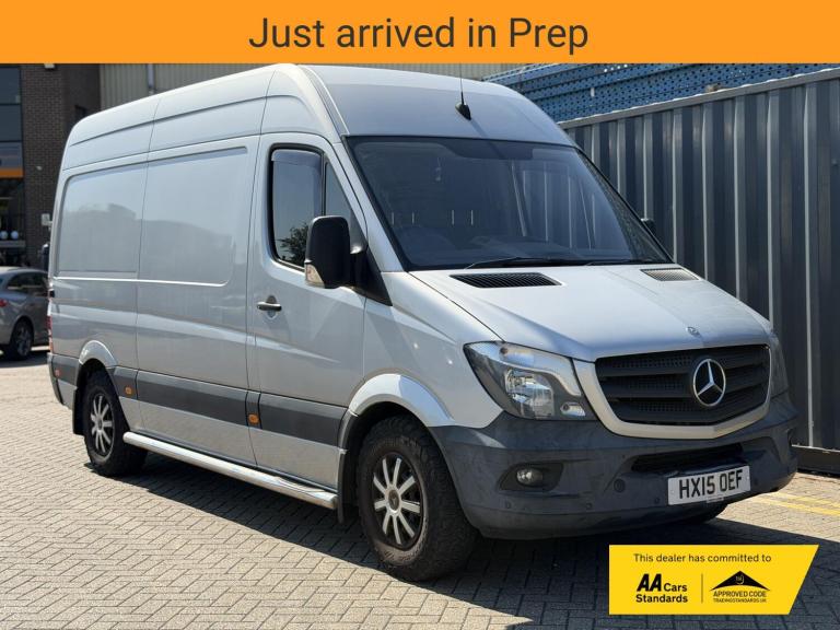 2015 Mercedes-Benz Sprinter 3.5t BlueEFFICIENCY Van PANEL VAN DIESEL Manual