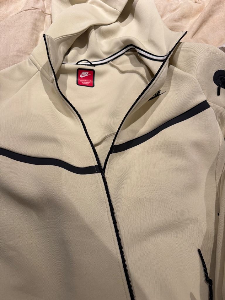 image for Nike Men's Tracksuit Size Large