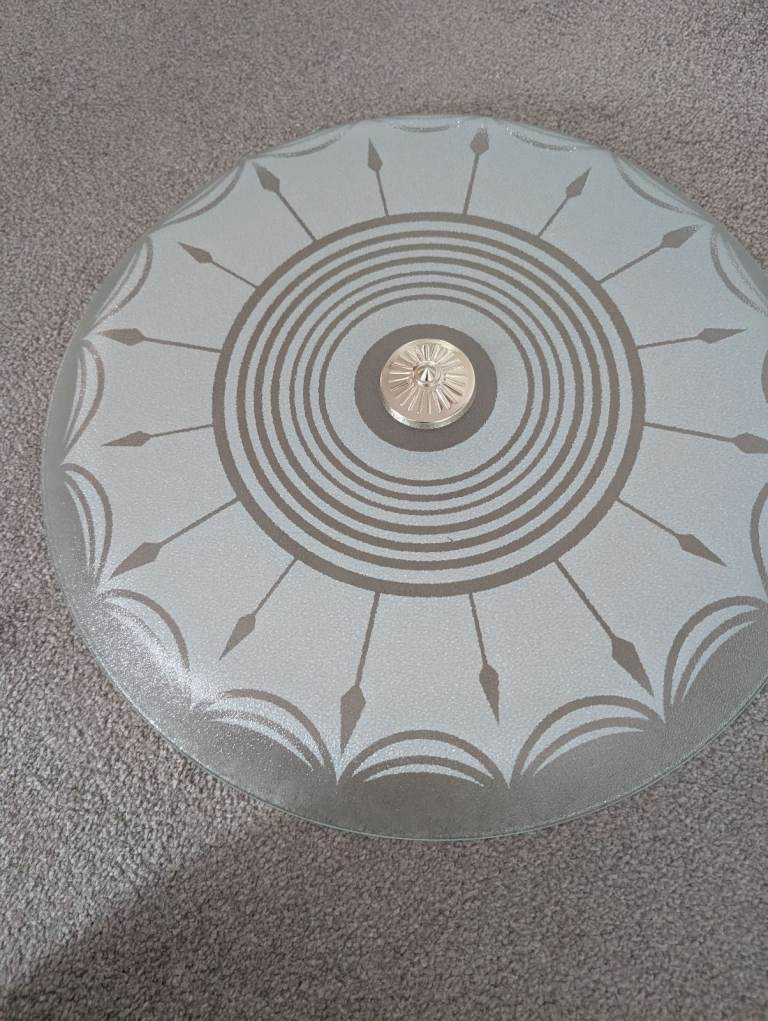 Flush ceiling fluorescent light fitting, 