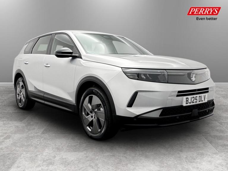 2025 Vauxhall Grandland 1.2 Hybrid [136] Design 5dr e-DCT6 Hatchback PETROL Automatic
