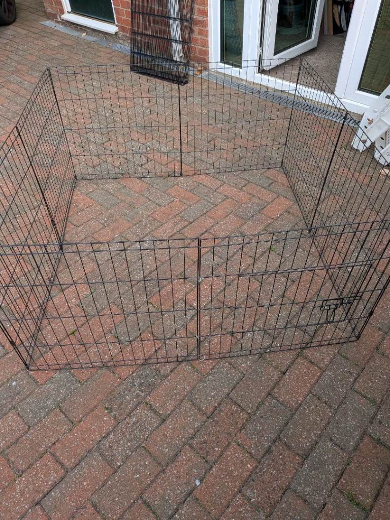 Dog pen