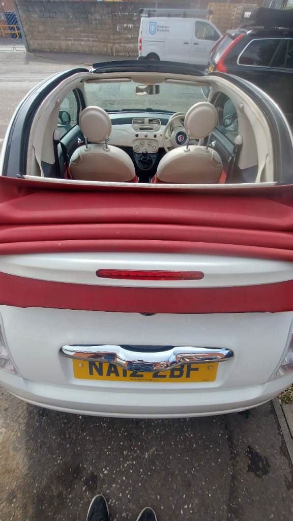 Fiat, 500, Convertible, 2012 low miles Ka fiesta corsa 