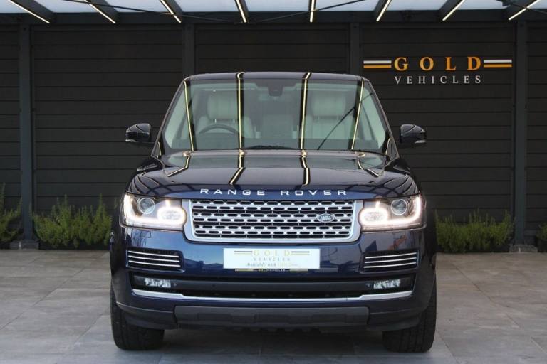 2015 Land Rover Range Rover 4.4 SD V8 Autobiography SUV 5dr Diesel Auto 4WD Euro 5 (339 ps) ESTAT...