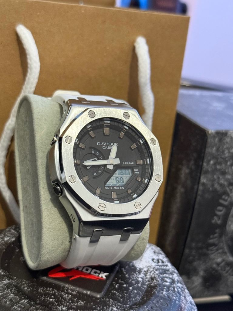 G-SHOCK GA-2100 'Casioak' Watch White - As New
