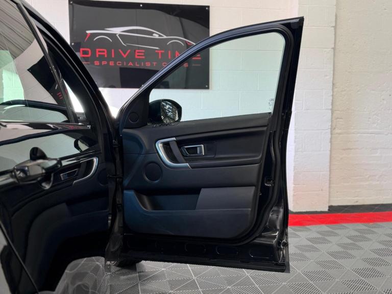 2016 Land Rover Discovery Sport 2.0 TD4 180 SE Tech 5dr Auto ESTATE DIESEL Automatic