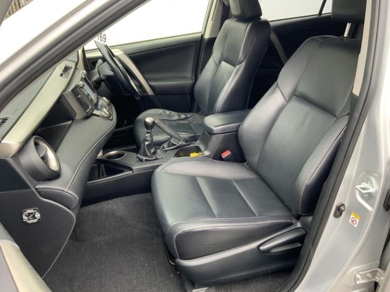 2014 Toyota RAV4 D-4D Invincible SUV Diesel Manual