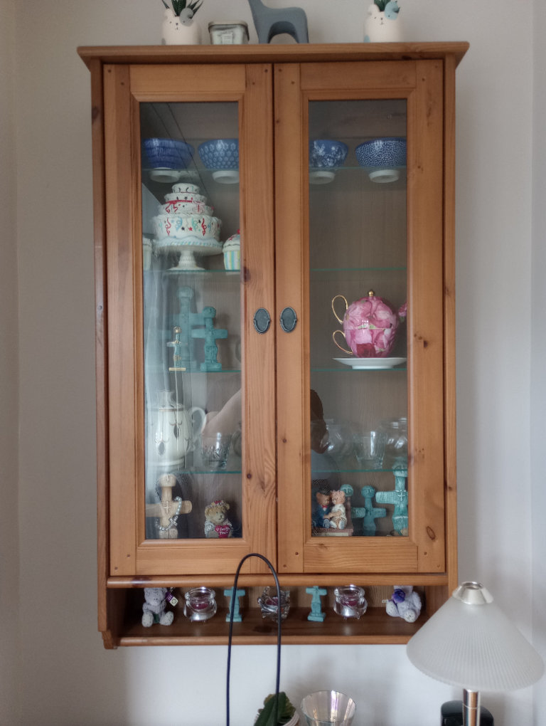 image for DISPLAY CABINET