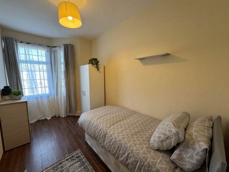 ❤️ 2 Double Rooms | West Ham / Leyton | Same House – Great Location 🏠 ✅