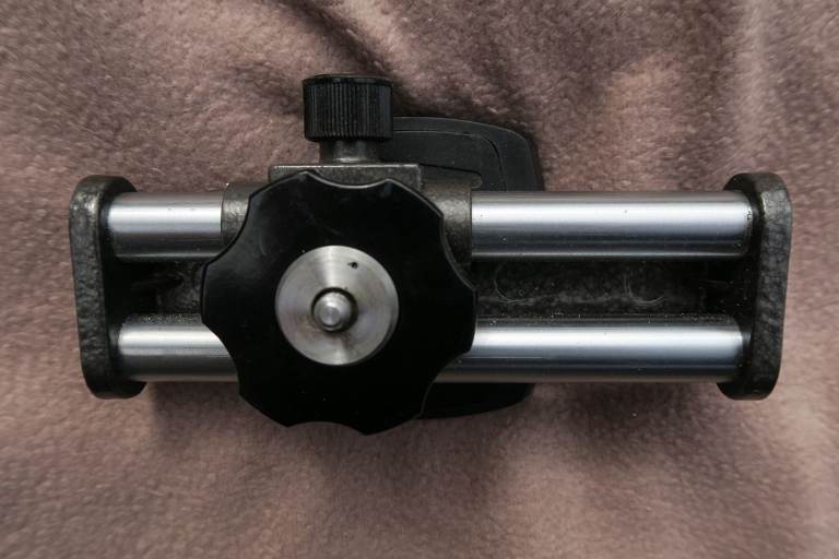 Macro rail