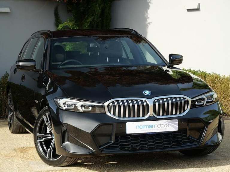 2022 BMW 3 Series 2.0 330e 12kWh M Sport Touring 5dr Petrol Plug-in Hybrid Auto Euro 6 (s/s)  Est...