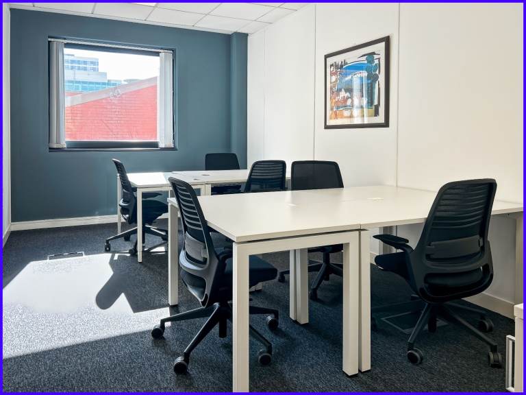 Belfast - BT2 8LA, 5ws 1291 sqft serviced office to rent at Forsyth House 