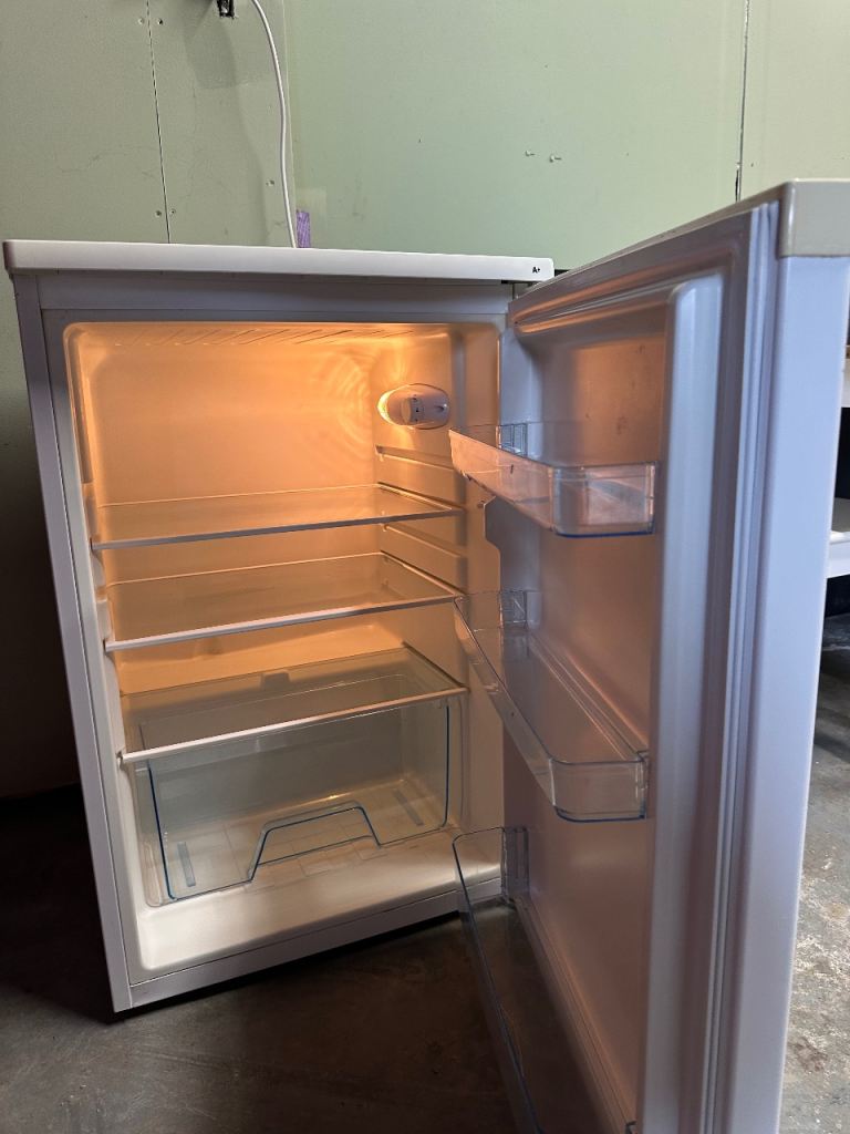 Candy Undercounter Fridge – White, Good Condition