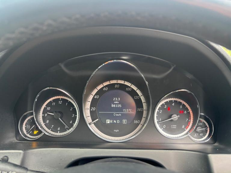 2010 Mercedes-Benz E Class E250 CGI BlueEFFICIENCY SE 2dr Tip Auto COUPE Petrol Automatic