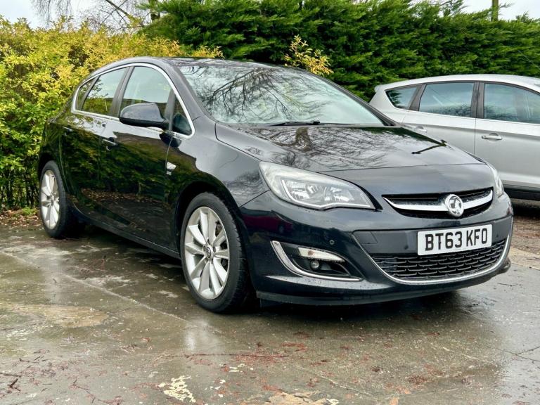 VAUXHALL ASTRA 2.0 CDTi ecoFLEX SE 2013