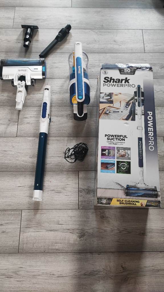 £280 Shark PowerPro Cordless Stick Vacuum, with Anti Hair Wrap & Floor Detect in Navy Metallic 