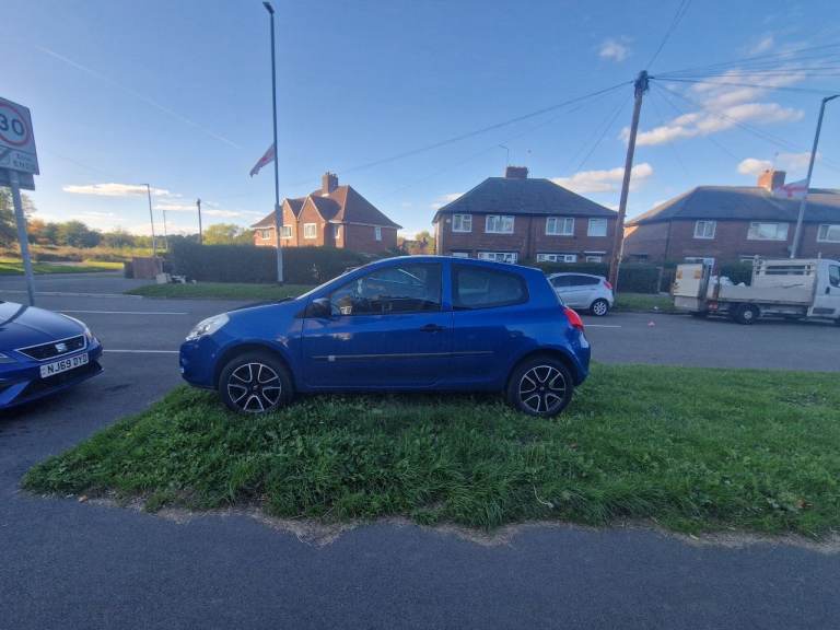 Renault, CLIO, Hatchback, 2010, Manual, 1461 (cc), 3 doors