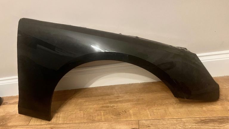 Audi a4 b9 wing 