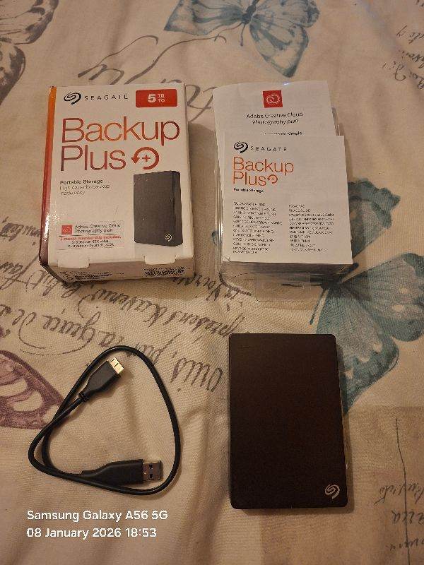 Seagate 5TB Backup Plus Hard Drive. (AS NEW)