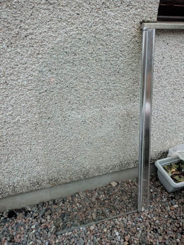 Over bath shower screen