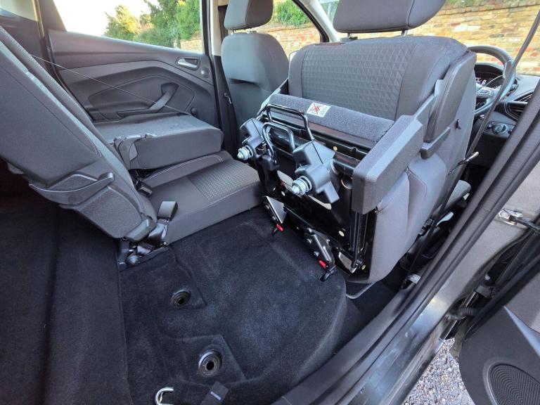 2016 Ford C-Max 1.6 Ti-VCT Zetec Euro 6 5dr MPV Petrol Manual