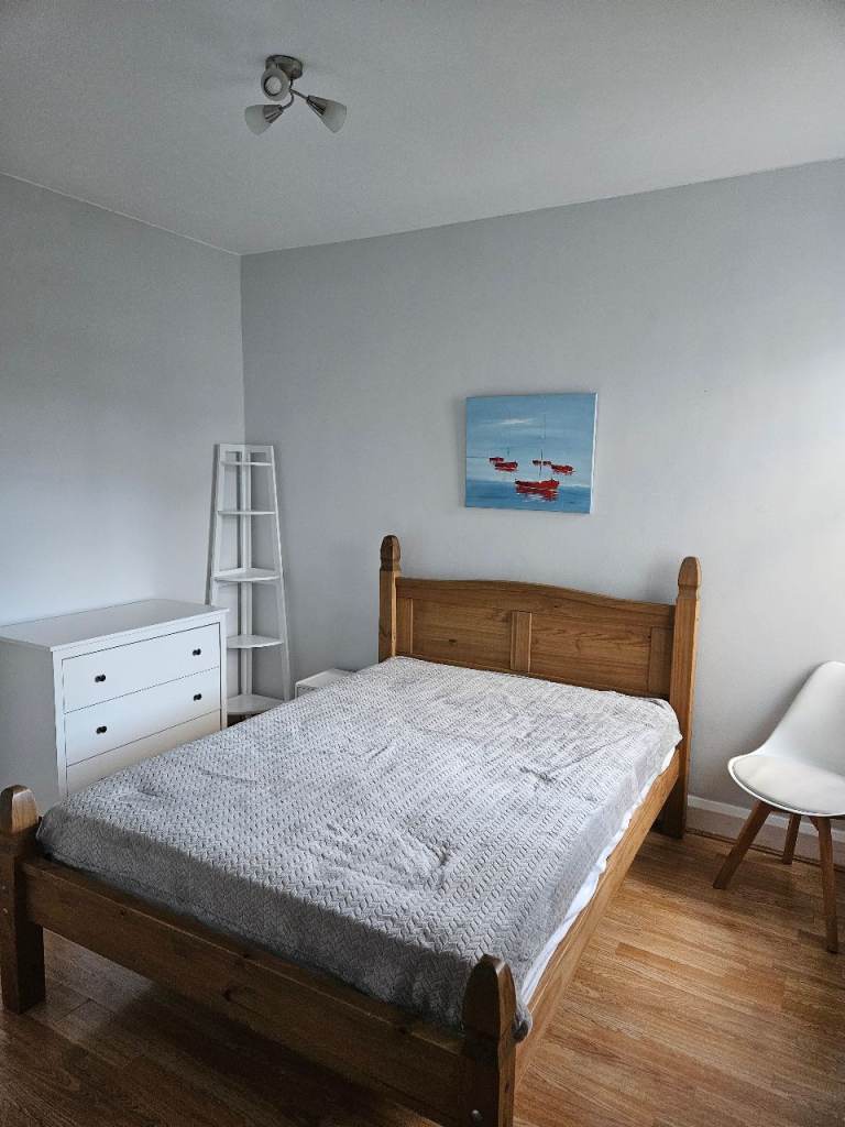 Beautyfull and comfortable double bedroom available in Croydon 