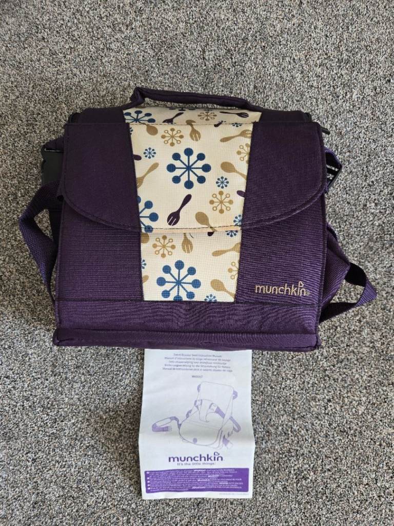 Munchkin child booster seat