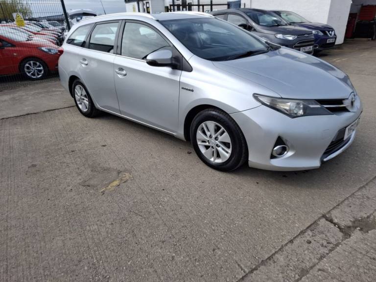 2013 Toyota Auris 1.8 VVT-h Excel Touring Sports 5dr Petrol Hybrid CVT Euro 5 (s/s) (136 ps) Esta...