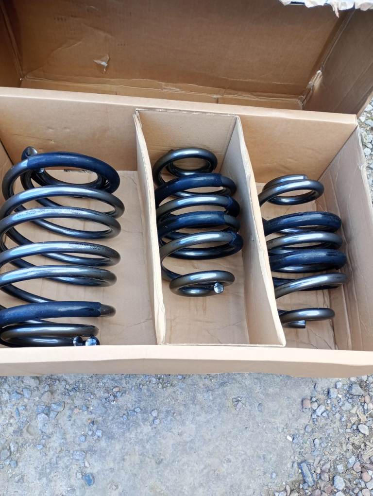 VW transporter t6.1 lowering springs new 