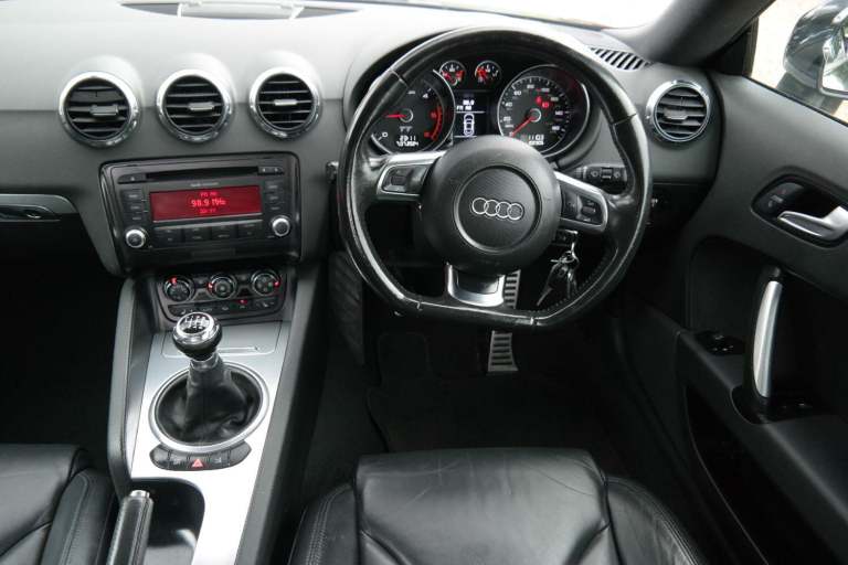 AUDI TT 2.0 TDI Quattro 2009