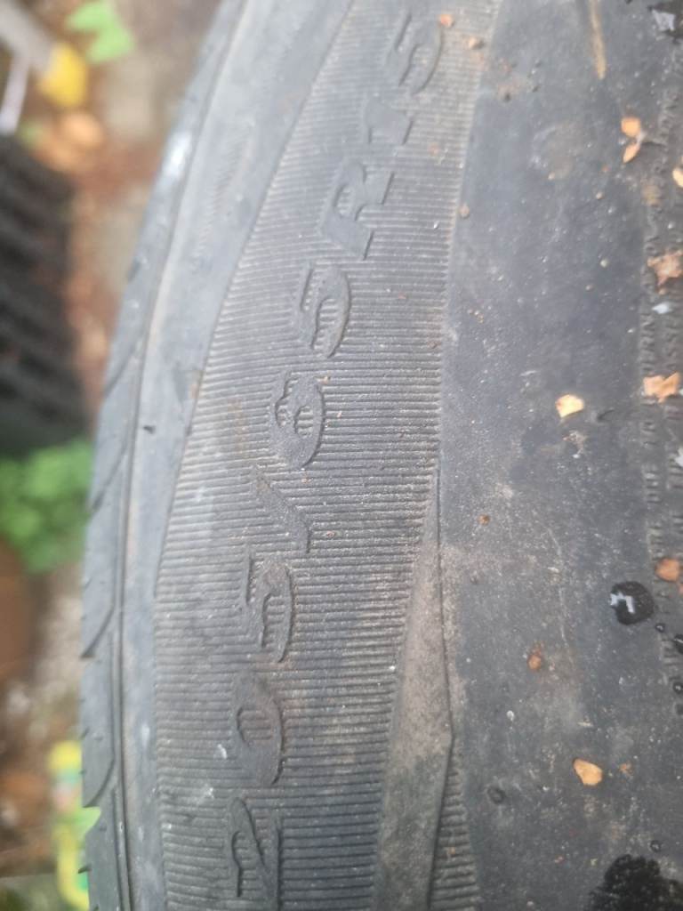 4 peugeot wheels with good tyres for Free 