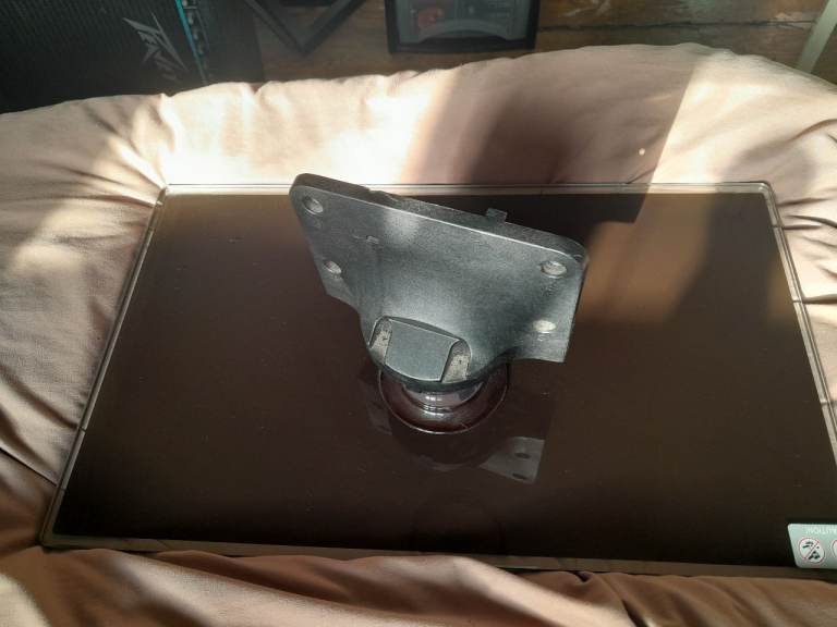  SAMSUNG TV STAND  BN61-07353A