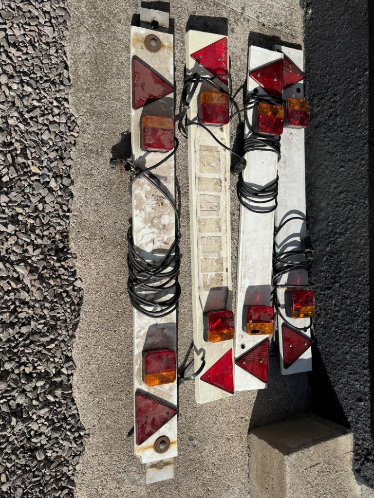 Trailer board lights