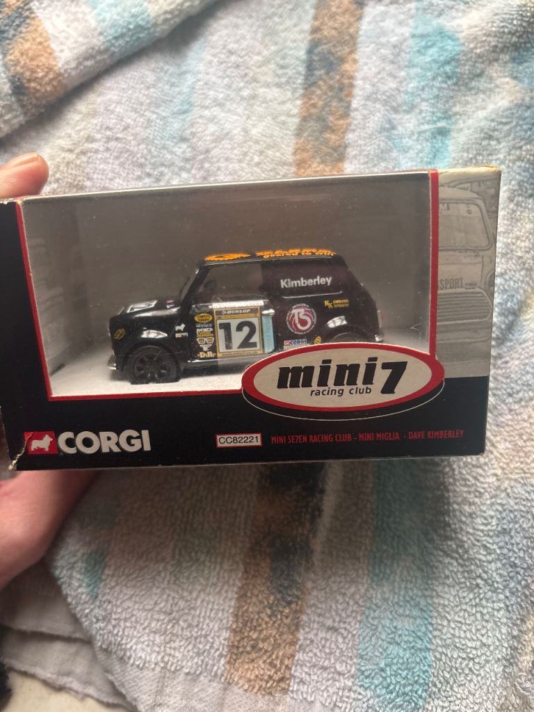 Corgi mini 7