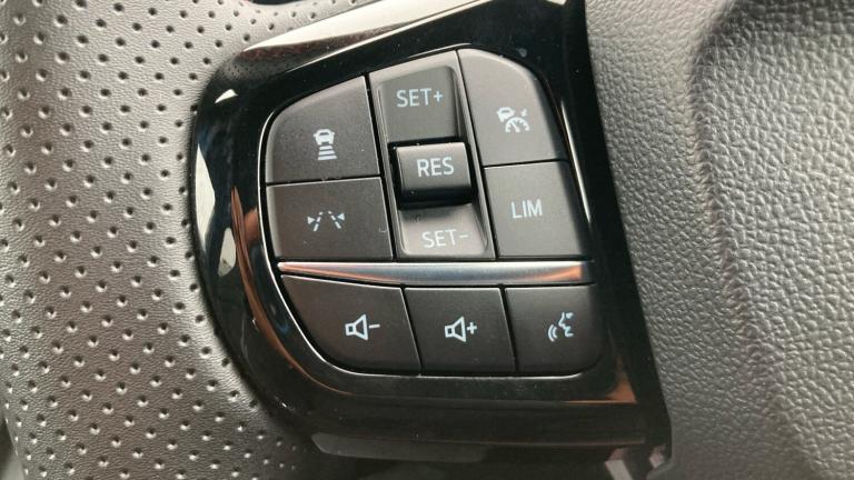 2024 Ford Puma 1.0 EcoBoost Hybrid mHEV ST 5dr DCT Petrol Hatchback Hatchback Petrol Automatic