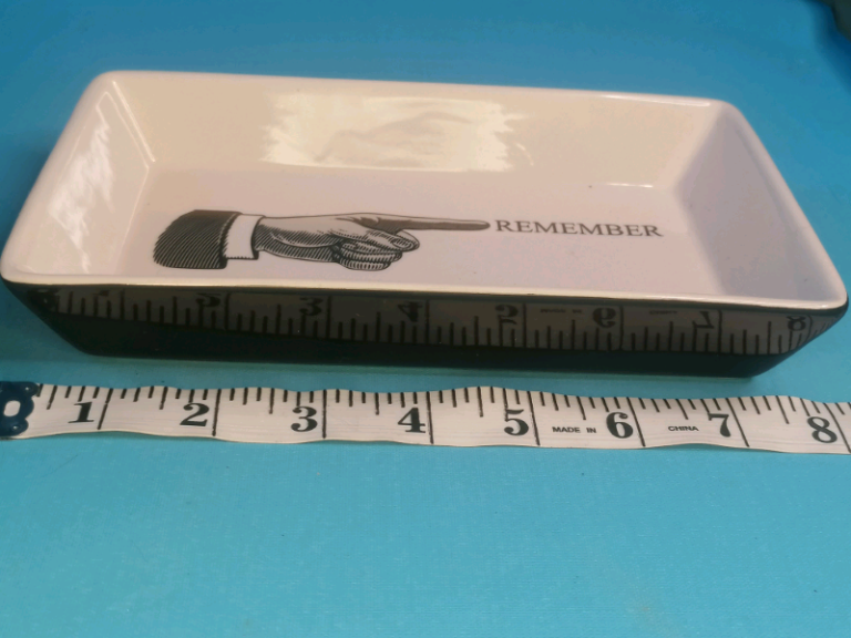 8-inch stoneweare dish.