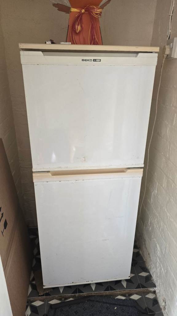 Beko Fridge freezer 