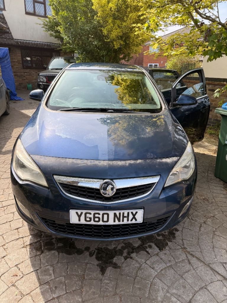 Vauxhall, ASTRA, Hatchback, 2010, Manual, 1686 (cc), 5 doors