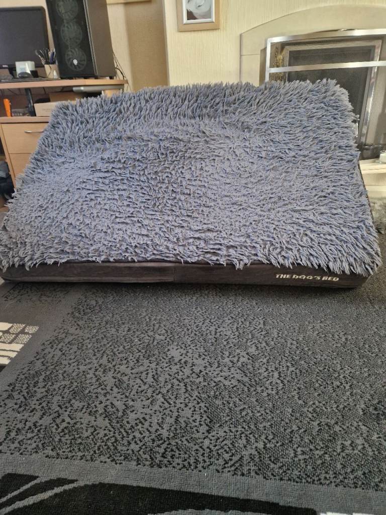 EXTRA LARGE MEMORY FOAM DOG BED