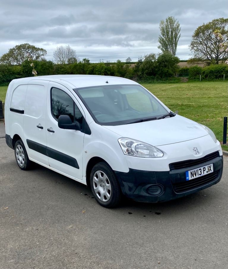 Peugeot, PARTNER, Panel Van, 2013, crew cab MOT May 2027 not Citroen berlingo