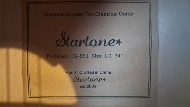 Guitar 1/2 size with bag 